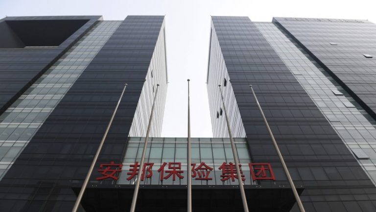 吳小暉別墅乏人問津 低價拍賣細節曝光