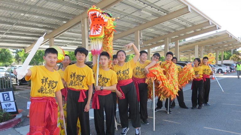 爾灣中秋園遊會 中國特色表演受關注