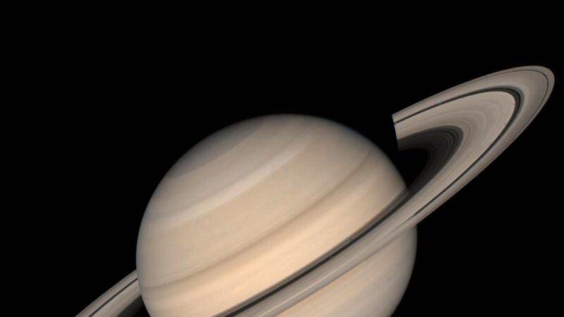 新增20颗卫星 土星超过木星成“卫星之王”