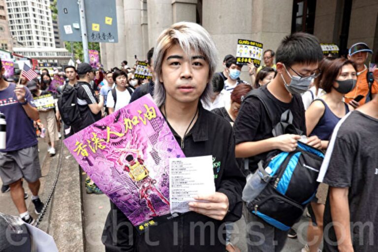 13萬人中環集會 阮民安領唱《願榮光歸香港》(視頻)