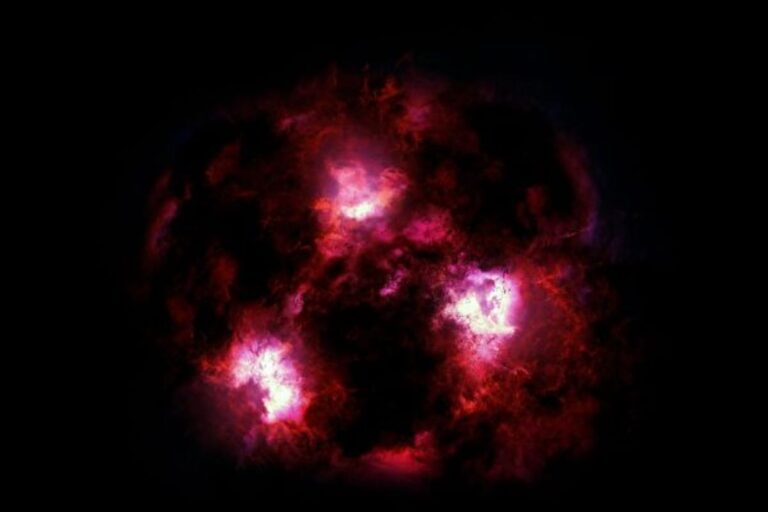 科學家發現125億年前星系 如「宇宙雪人」