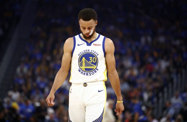 NBA勇士再被雷霆痛宰 收兩連敗前景堪憂