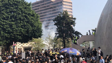 香港民众及医护人员集会 要求严惩警察暴力