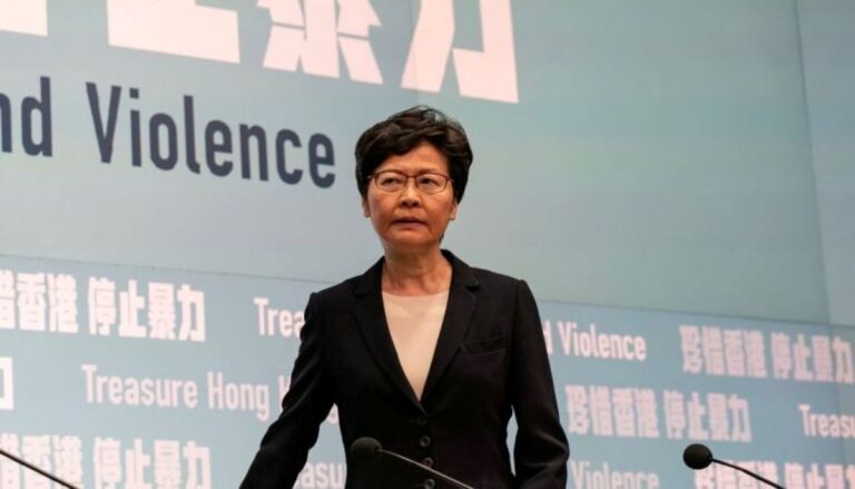 【禁聞】香港民主派議員動議彈劾林鄭月娥