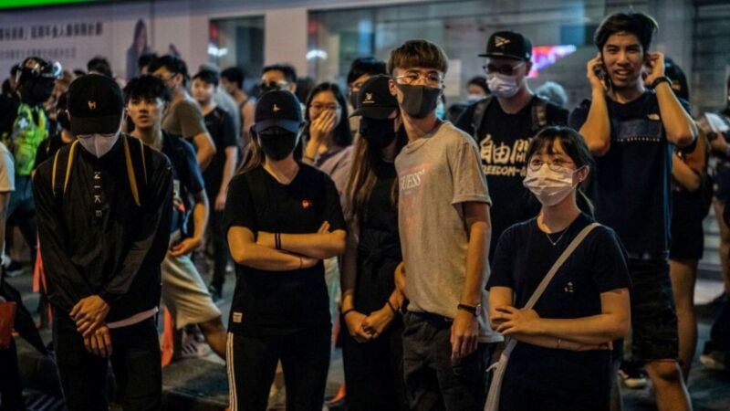 在港陆人同情香港示威者 遭微信起底