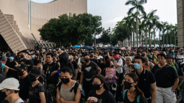 反緊急法遊行 港人：共產黨不滅禍害香港！