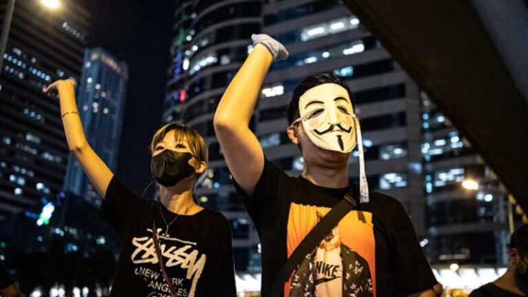 【江峰時刻】《禁止蒙面法》催生香港臨時政府 反送中進入新階段