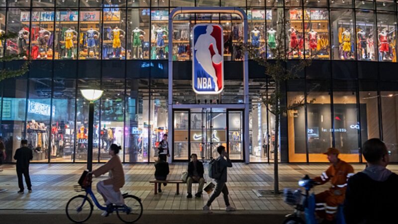 NBA上海賽今晚舉行 中共煽情遇挫球迷糾結