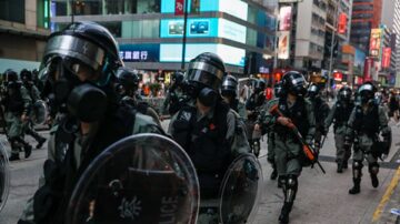 港警暴行激民憤 香港開辦「自衞班」