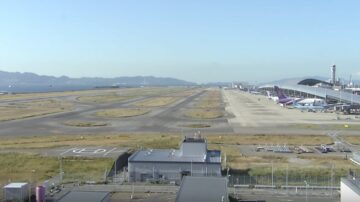 無人機大鬧日本關西機場 跑道關閉航班大亂