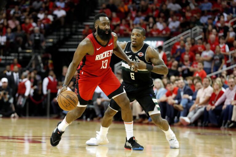 NBA哈登砍進49分 火箭捕狼7連勝