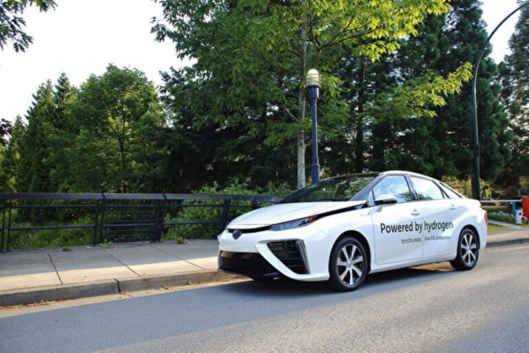 車評：未來之車 2019 Toyota Mirai