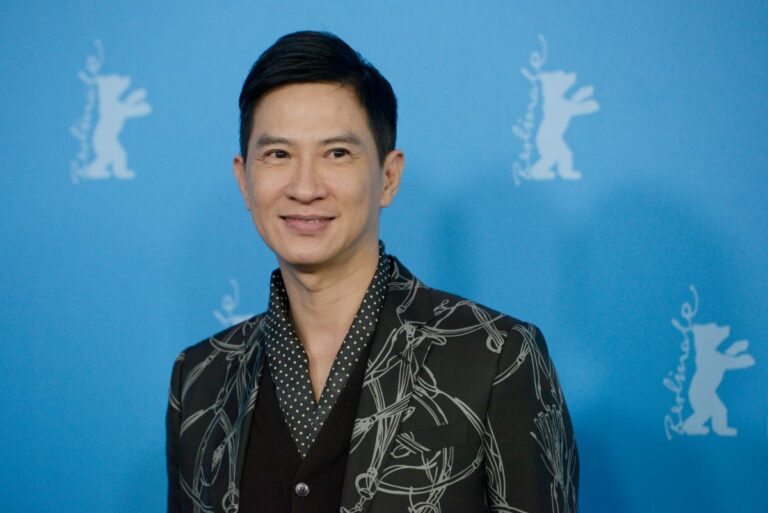 被邀唱歌一臉懵 張家輝：不知道我是演員嗎？