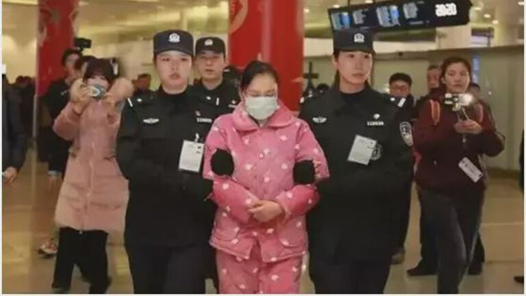 捲走10億擁23套房 美女總裁穿睡衣被押回中國