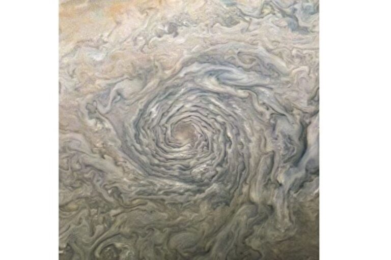 木星氣旋風暴構成迷幻圖像