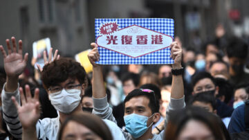 香港理大解封 港人继续“和你Lunch”