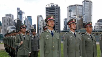 香港選情嚇壞中共網軍：港警可以準備後路了