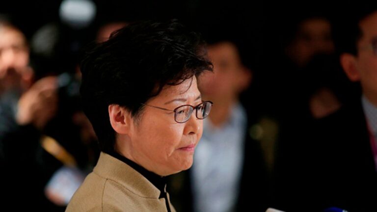 民主派大勝 林鄭：區選反映民眾不滿