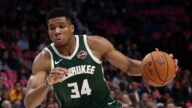 NBA东西部榜首对决 雄鹿力克湖人