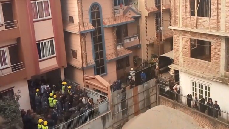 涉非法入侵尼泊爾銀行提款機 122名中國人被逮(視頻)