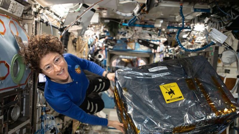 NASA女太空人创纪录 在太空驻留时间最长