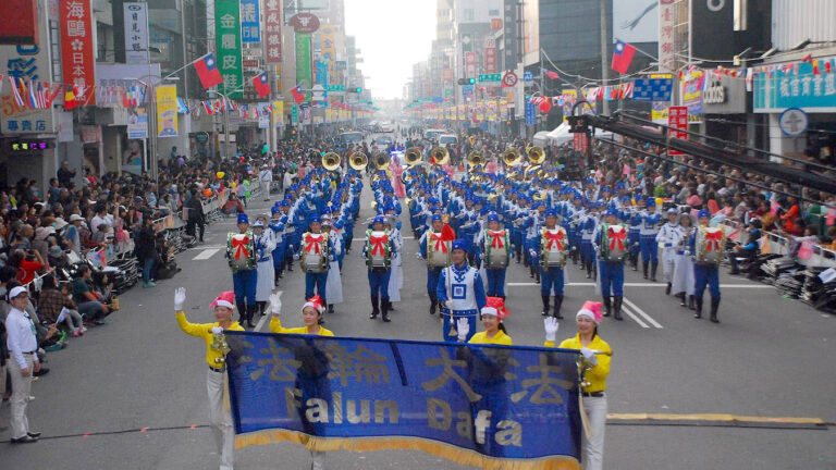 嘉義管樂踩街嘉年華 天國樂團九度壓軸演出