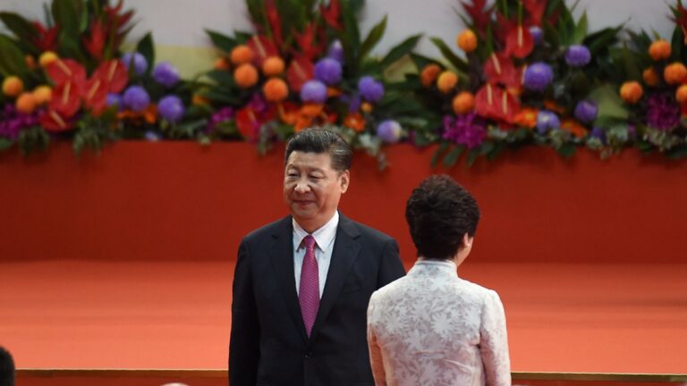 消息：林鄭一言使中南海大亂 習近平大驚
