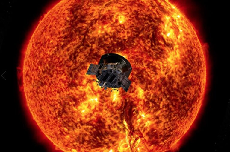 NASA探測器首次「觸摸」太陽 發現神祕活動