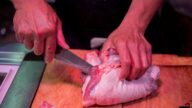 存钱送猪肉 中国大陆银行年终揽储很“壕”气