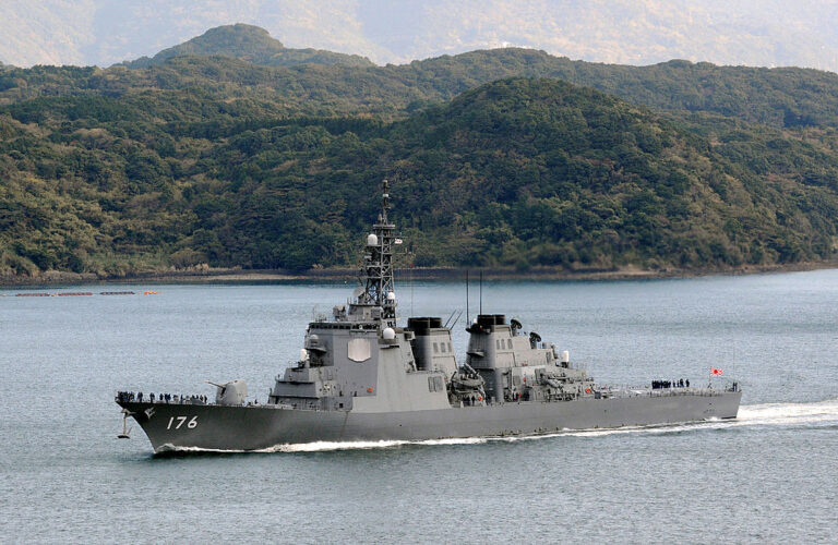 東北亞局勢緊繃 金正恩召開軍事會議 美日海空巡防