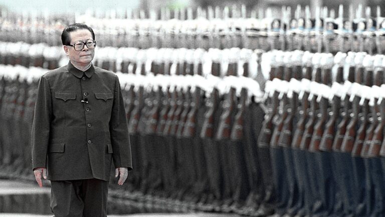 被老軍頭氣得直哆嗦 江澤民拿女人出氣