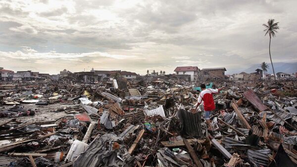 高天韵 南亚海啸15年灾害预言会否成真 南亚大海啸 Baba Vanga 欧洲 龙婆 新唐人中文电视台在线