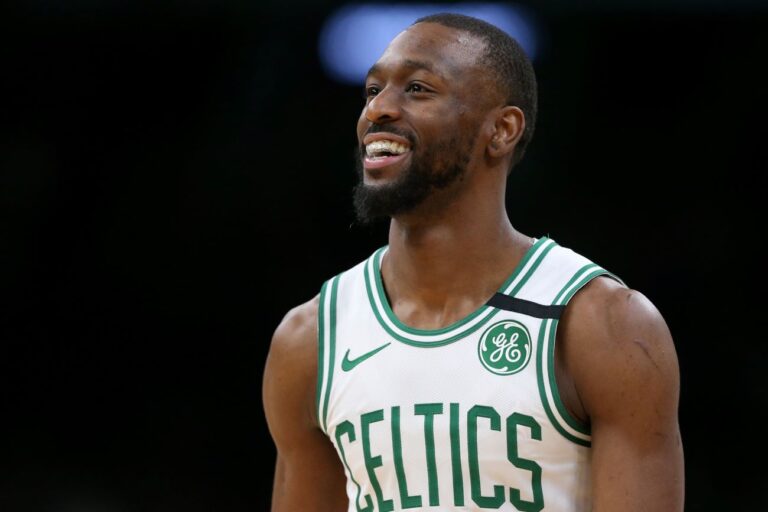 NBA沃克40分領軍反撲 雄鹿驚險守成