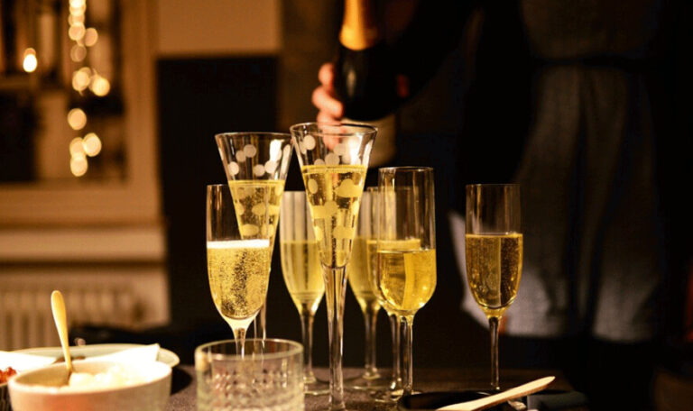 歡度新年，飲酒要節制！（組圖）