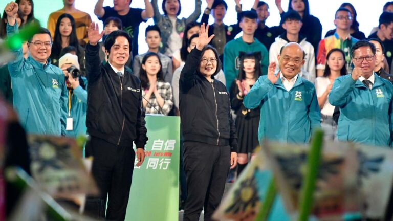 中國民運人士看大選「台灣依然是民主燈塔」