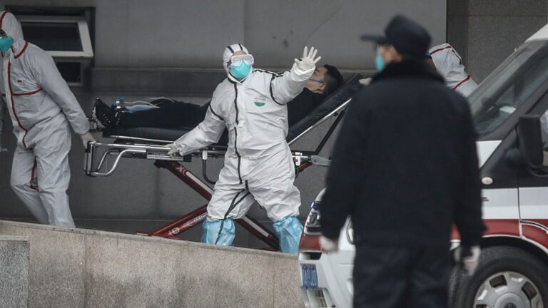 湖北航天醫院醫生冒險實名爆料：發熱人數超十萬