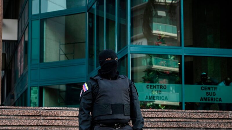 瓜伊多訪歐之際 委國情報局趁機突襲辦公室