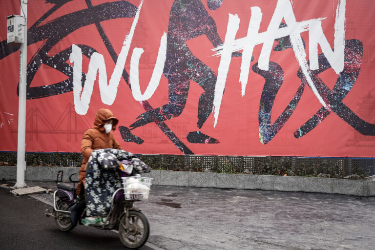 傳財新副總編曝敏感信息: 武漢肺炎或近萬例