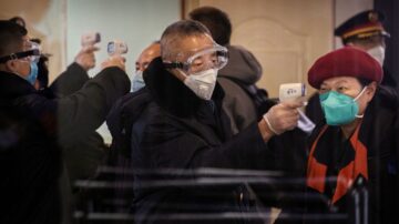 武汉肺炎攻入北京？救护车“成群”驶入小汤山