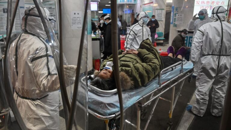 武漢醫師驚爆：隔離區屍體劇增 多到用貨車運屍