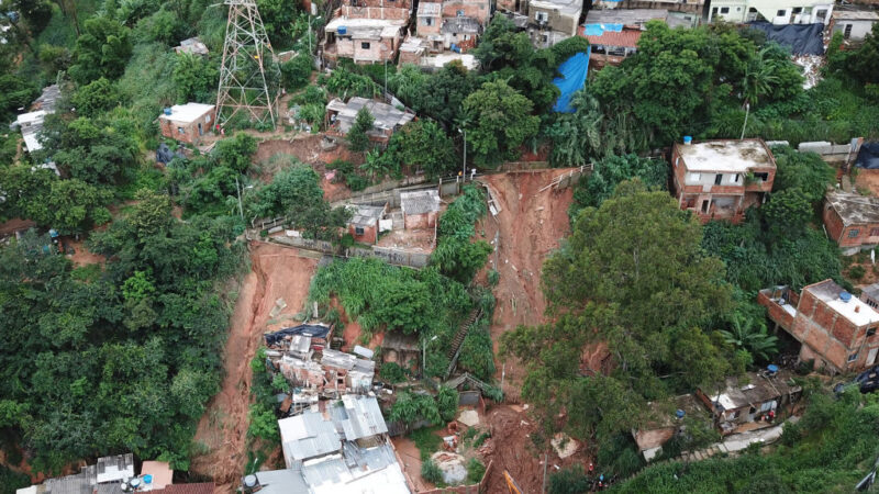 110年来最猛烈暴雨 巴西东南部至少30死17失踪