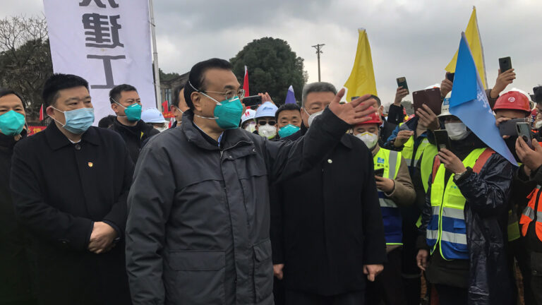 【今日點擊】中國總理李克強首次到武漢疫區