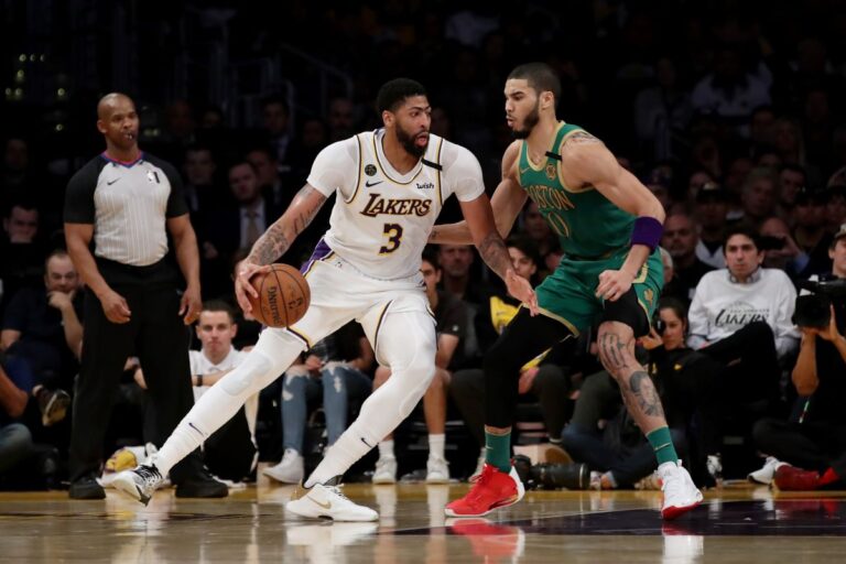 NBA：湖人險勝綠軍 獲五連勝 繼續補強