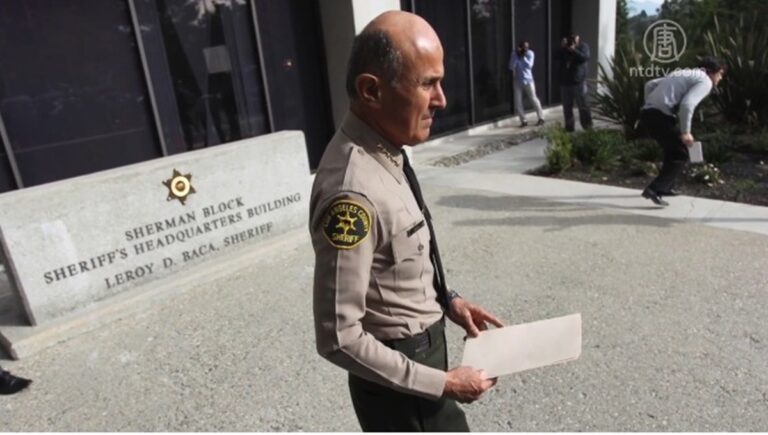 前洛縣警局局長李貝卡開始入獄服刑