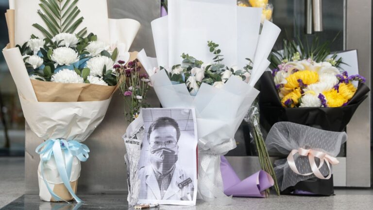 夏小強：關於李文亮之死的驚人傳聞