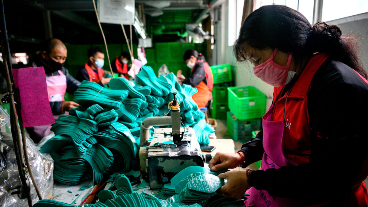 【禁闻】新冠疫情冲击中国 牵动世界经济格局