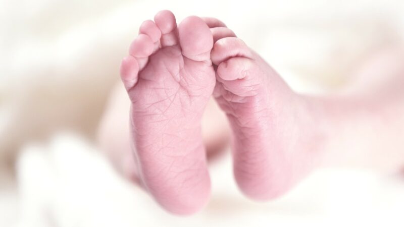 危險信號！兩新生兒被確診  新冠肺炎或可血液傳播