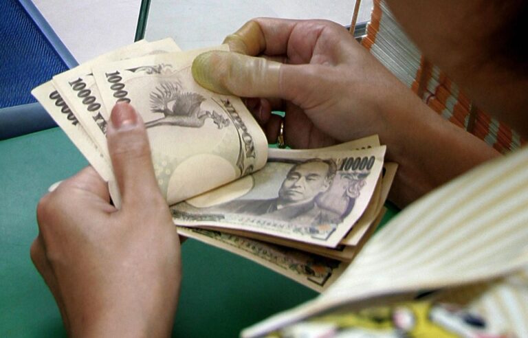 疫情下避險資金湧入 日圓兌美元飆至3年多新高
