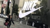 抵制耐克失敗？耐克新款鞋一開售即搶光