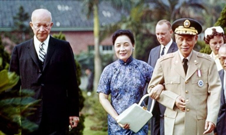 一個蔣中正逝世八年後 才被宋美齡知道的祕密（組圖）